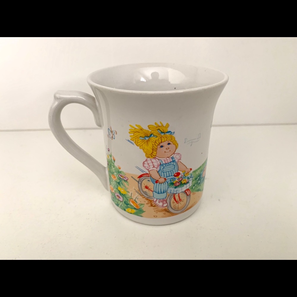 Vintage 1984 CABBAGE PATCH KIDS Picnic Edition Mug - Picture 4 of 6